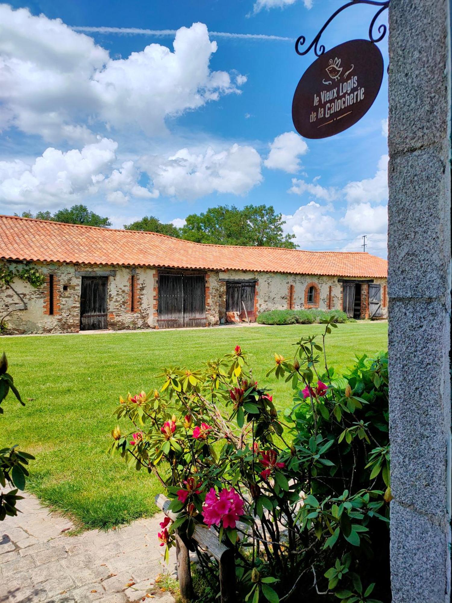 Le Vieux Logis De La Galocherie Sainte-Florence 外观 照片
